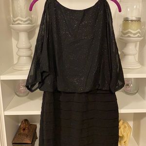 Black and good flake dress